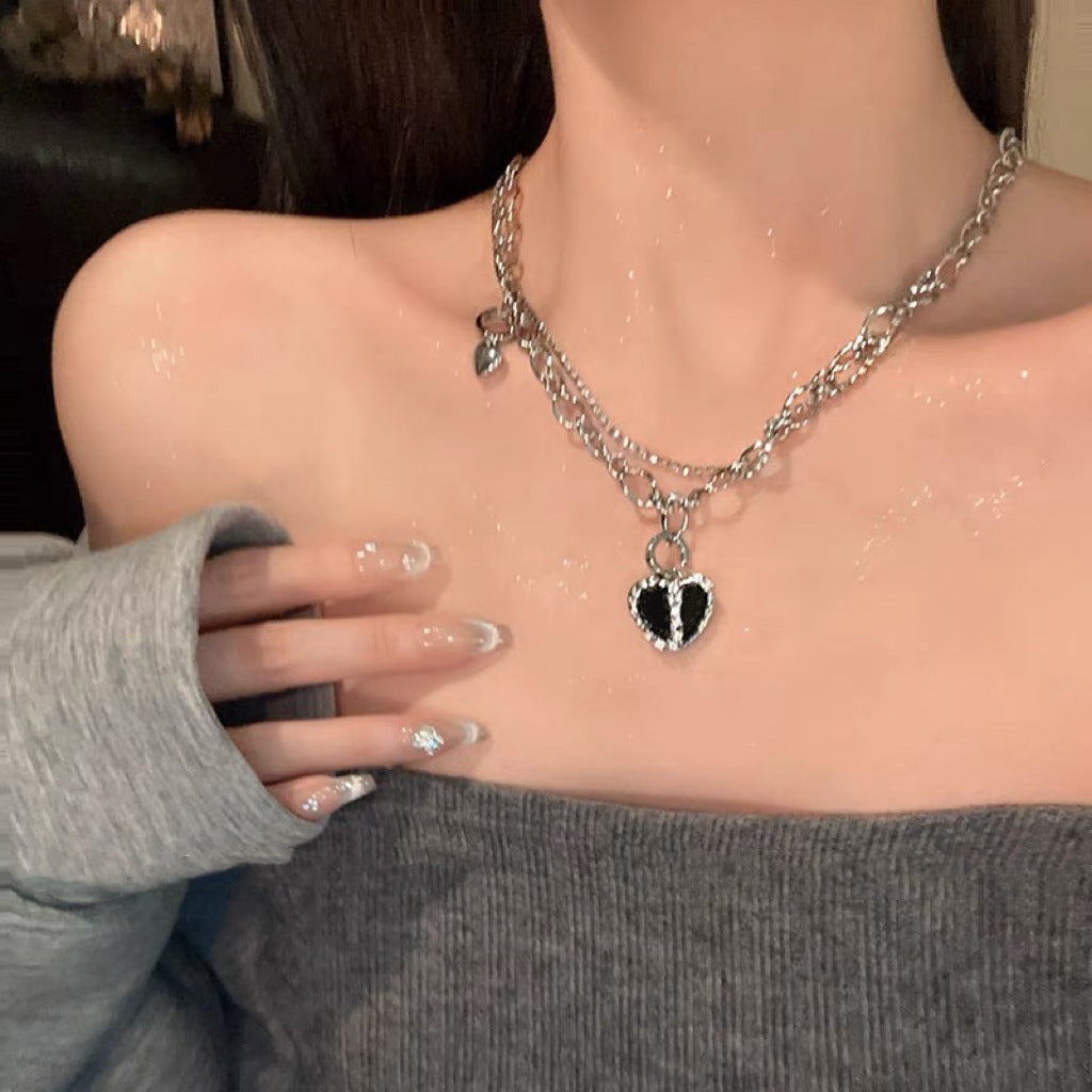 Niche Full Diamond Black Heart Pendant Necklace Jewelry For Women